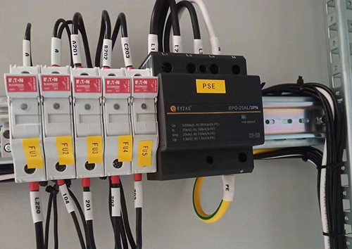 配電箱內(nèi)浪涌保護(hù)器如何配備